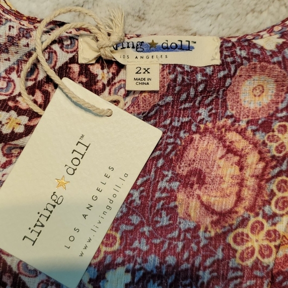 Living Doll Pink Floral Crochet Cold Shoulder Blouse Top Size 2X Bust 42 Inches - Picture 5 of 7